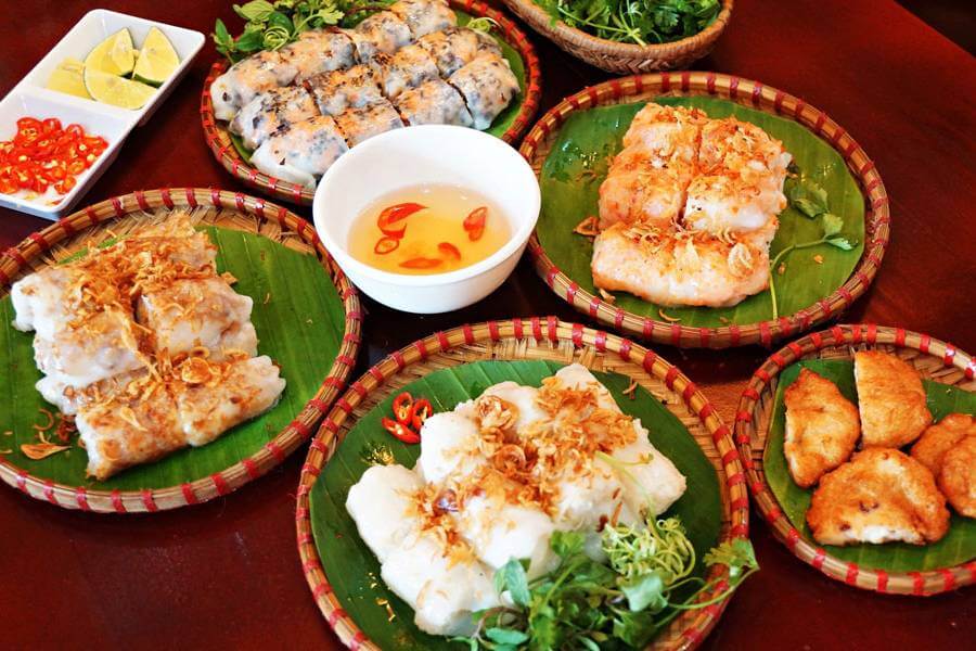 Banh Cuon (Rolled Rice Pancake)- Vietnamese Dishes