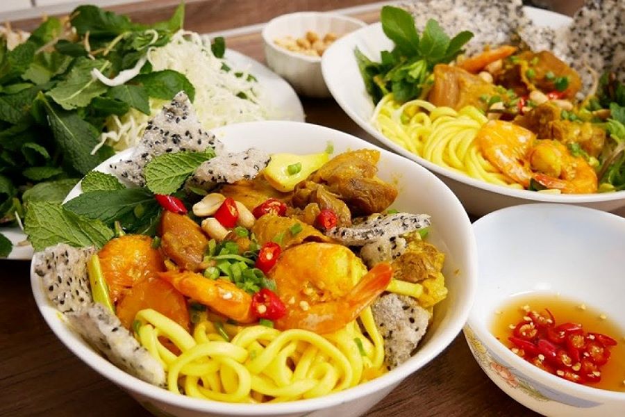 Quang Seafood Noodle