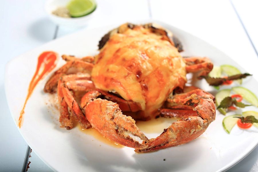Stir-fried Stone Crab with Salt