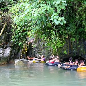 THAMNANGNONE Angle cave - laos travels and tours