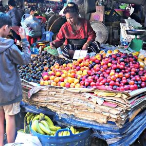 Talad Sao market - laos tour packages