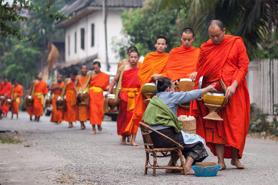 alms giving - laos travel packages alms giving - laos travel packages
