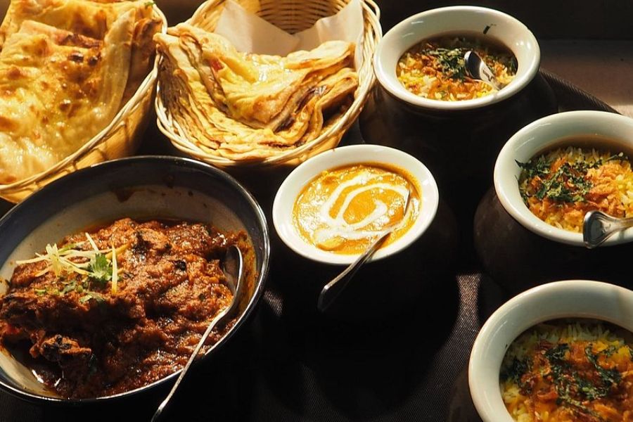 Indian halal dishes at Khazaana restaurant Hanoi