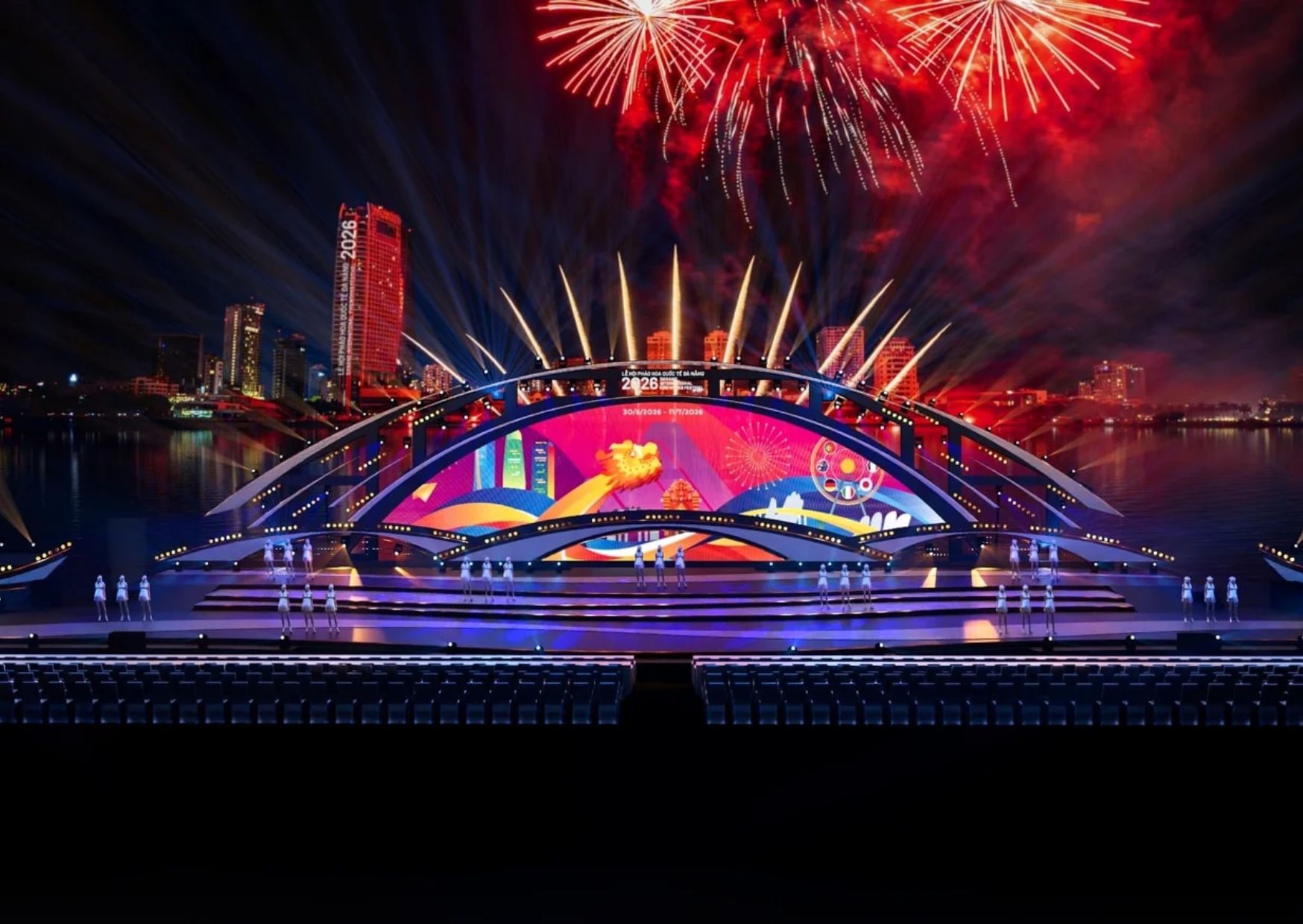 Spectacular golden fireworks finale at DIFF in Da Nang