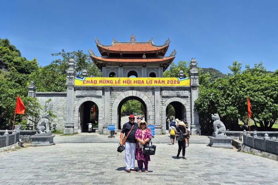 Visitors at Hoa Lu Ancient Capital gate during 2026 festival